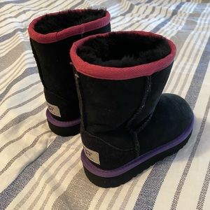 Lightly worn Toddler UGGS size 8